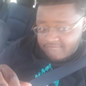 Meet your Posher, Leo